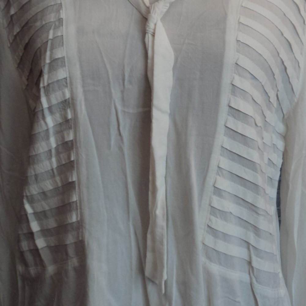 Tunic Style Top - Picture 5 of 8